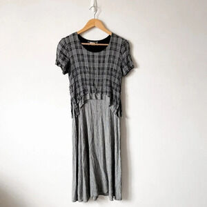 S.L. Fashions  Short Sleeve Textured Overlay Dress Sz 8P